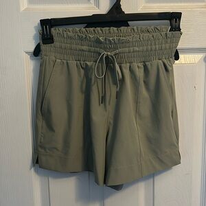 NWT Abercrombie shorts